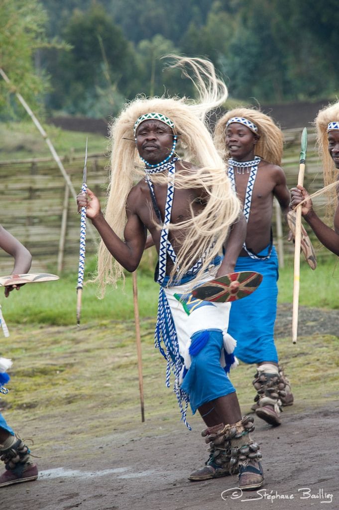 Traditional dancers performing at Iby’Iwacu Cultural Village, showcasing Rwandan cultural heritage.